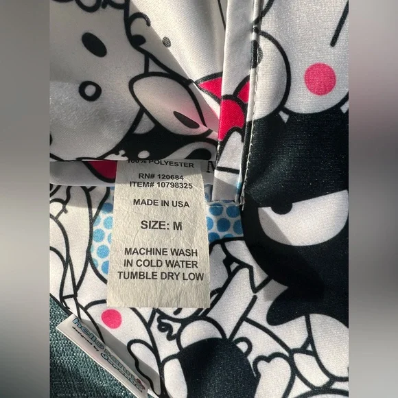 Japan LA Hello Kitty Sanrio lightly used Reversible Satin Bomber Jacket - Picture 9 of 9